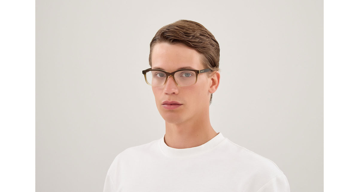 Alexander McQueen AM0575O 006