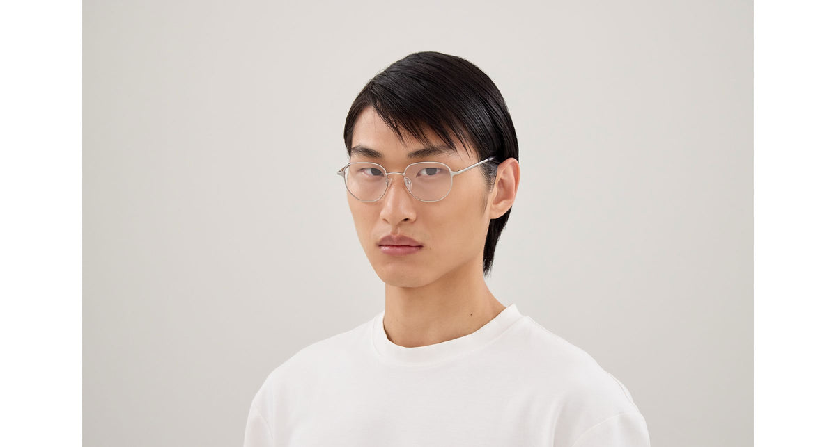 Alexander McQueen AM0590O 001